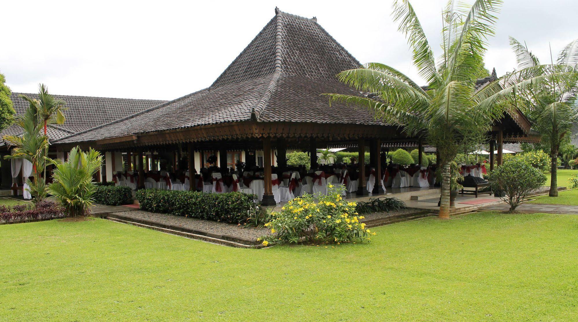 Manohara Resort Magelang Ngoại thất bức ảnh